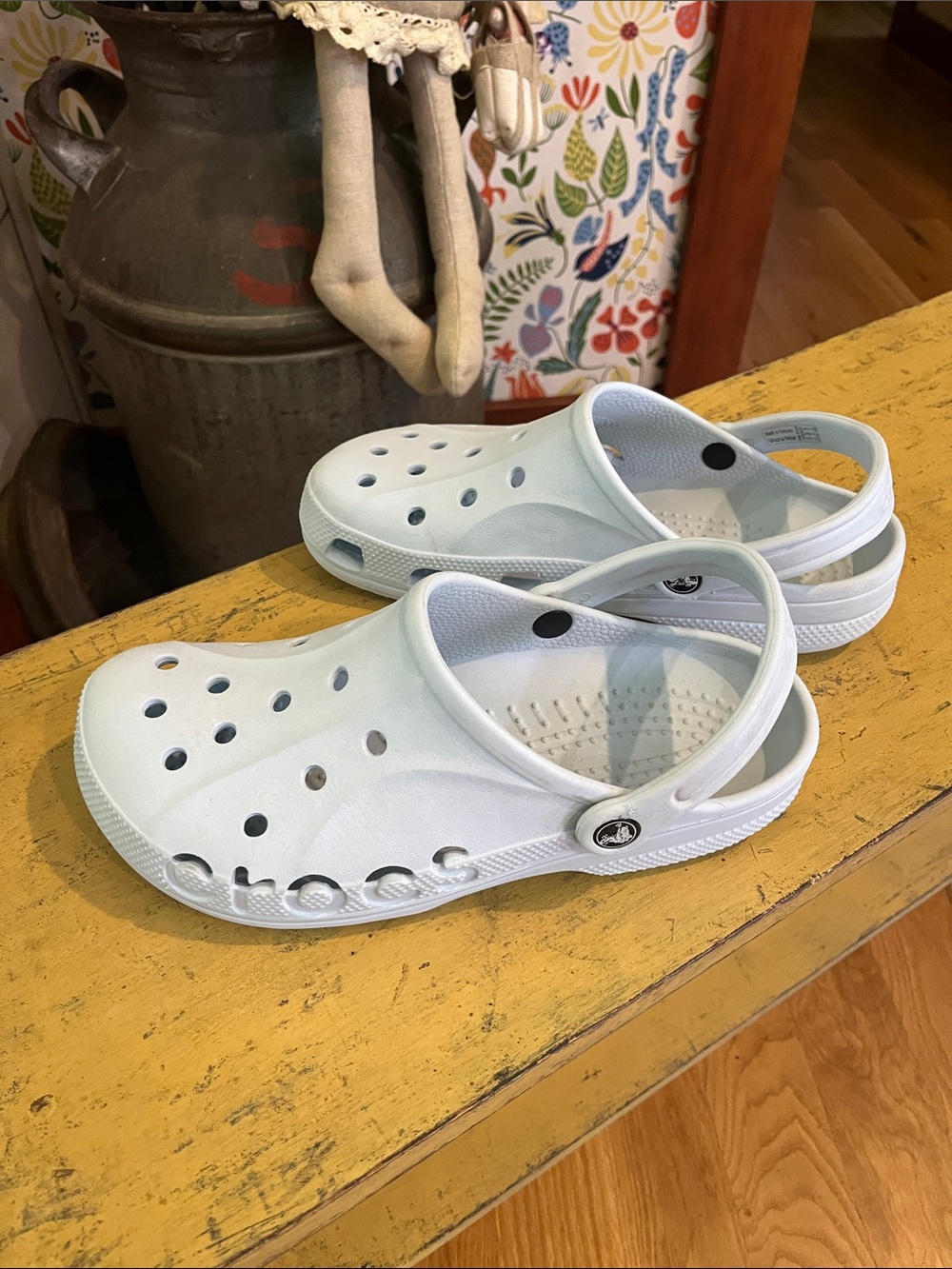 Women’s light blue Crocs - Picture 5 of 9